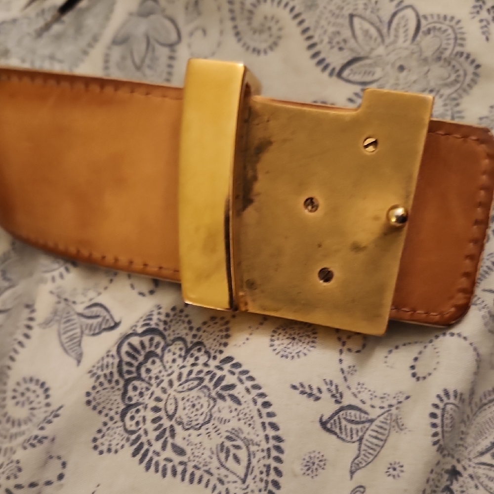 Louis Vuitton Beige Checkered Belt with Gold Logo Buckle 100 Original - Picture 3 of 9